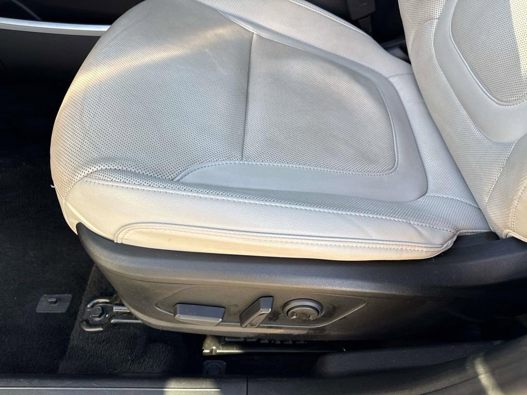 Used 2024 Hyundai Tucson Limited image 22