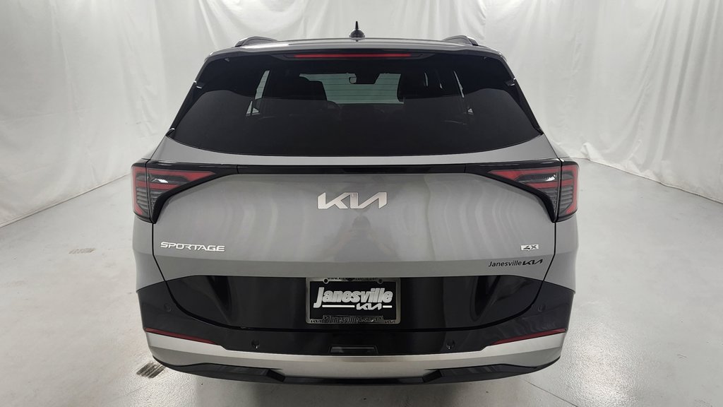 New 2026 Kia Sportage SX AWD/4WD image 4