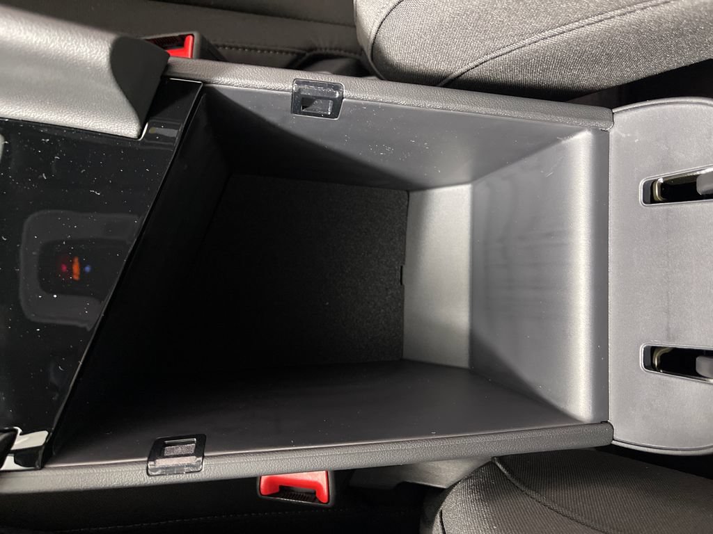 New 2026 Hyundai Elantra SEL FWD image 25