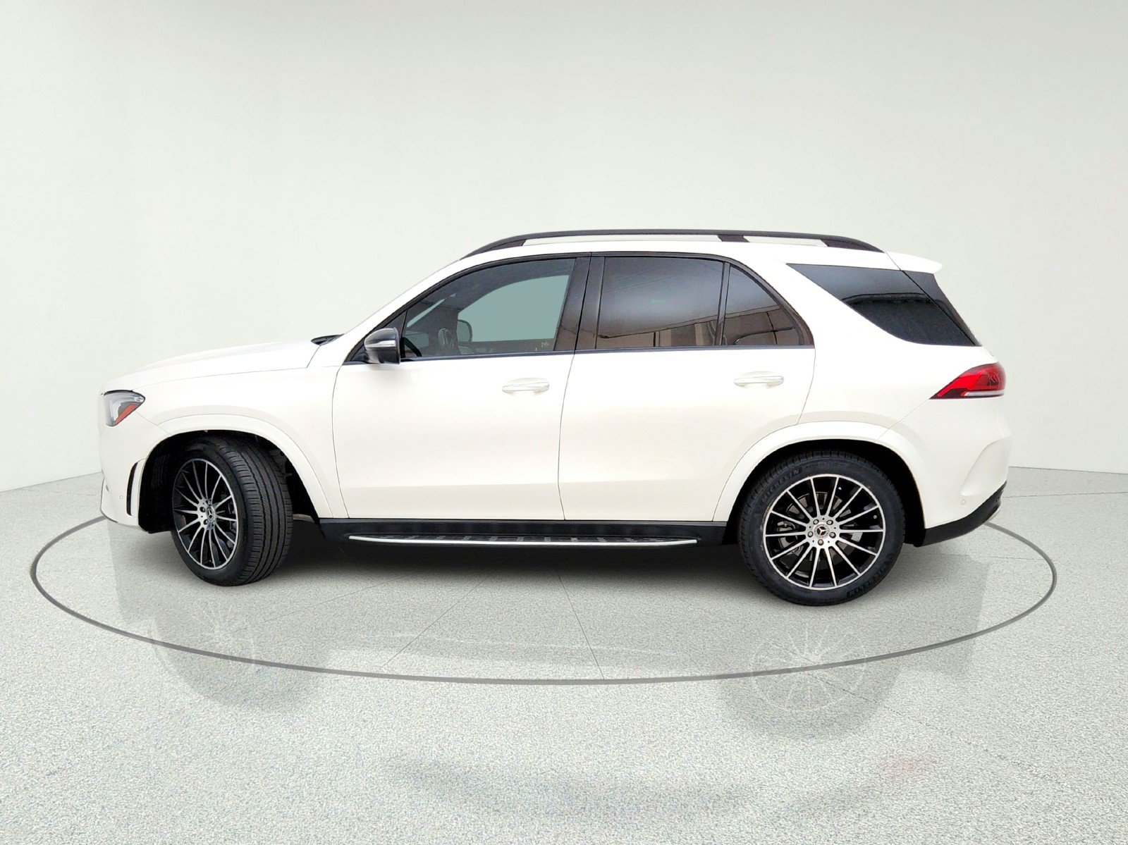 Used 2021 Mercedes-Benz GLE 450 4MATIC image 14
