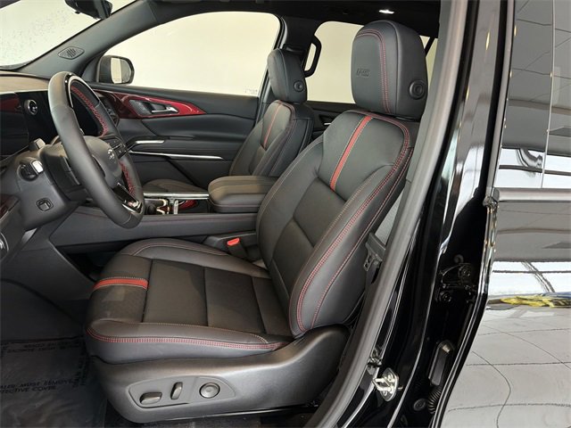 New 2026 Chevrolet Traverse RS image 23