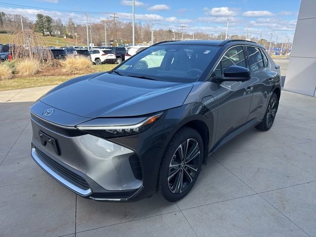 Used 2025 Toyota bZ4X AWD w/ Weather Package image 3