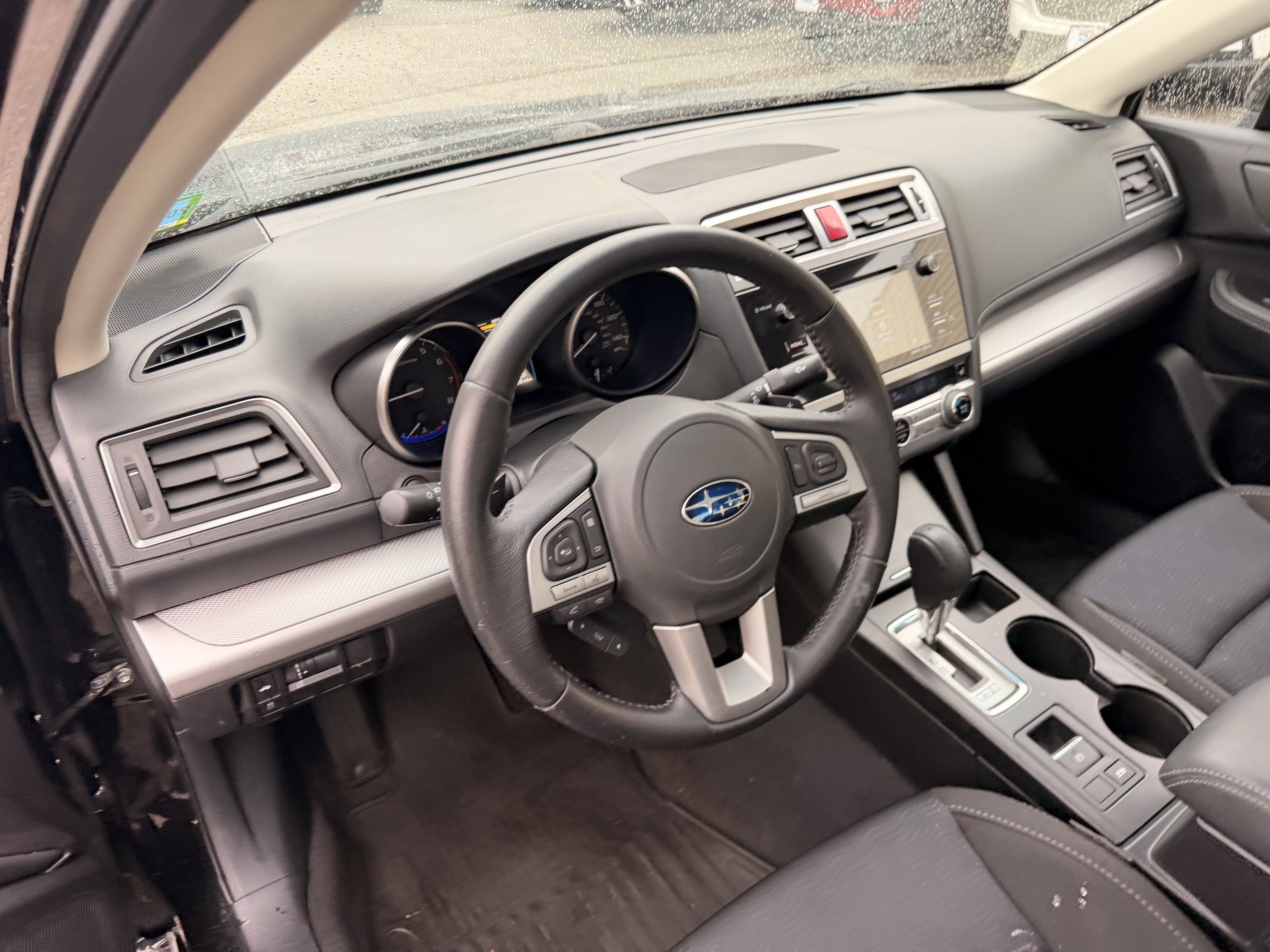 Used 2017 Subaru Legacy 2.5i Premium w/ Moonroof Package AWD/4WD image 14