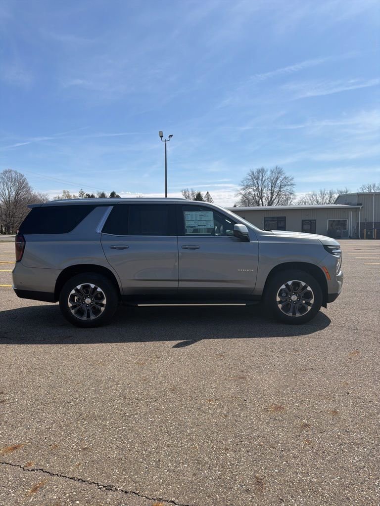 New 2026 Chevrolet Tahoe LS AWD/4WD image 4