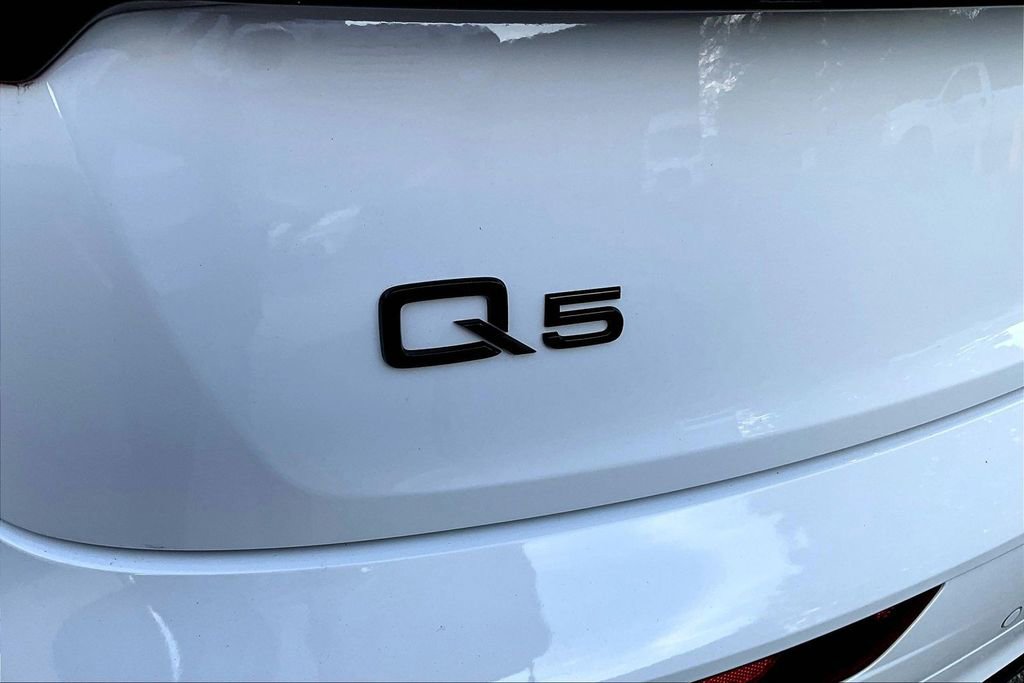 Certified 2025 Audi Q5 2.0T Premium Plus AWD/4WD image 24