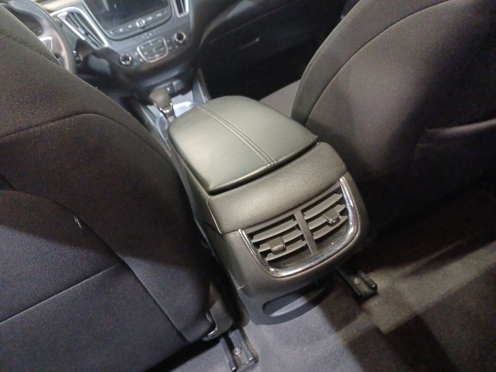 Used 2023 Chevrolet Malibu LT image 22