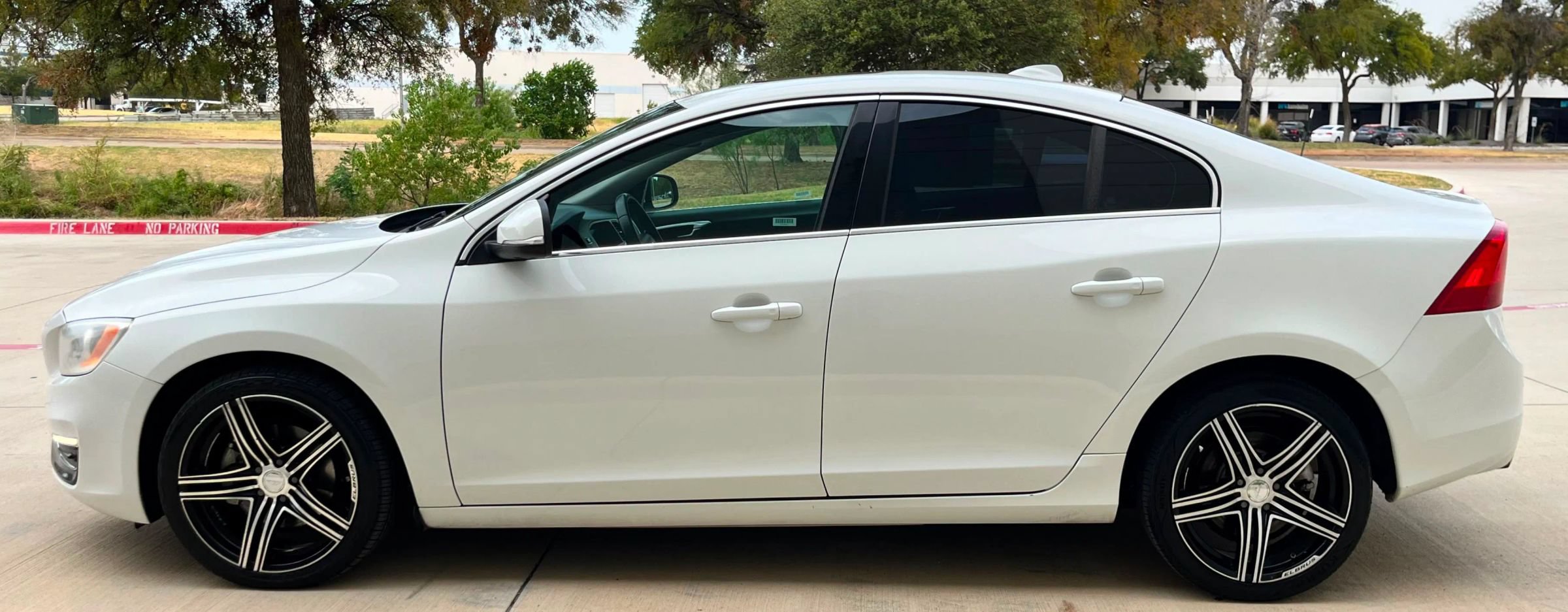 Used 2015 Volvo S60 T5 Premier Plus FWD image 10