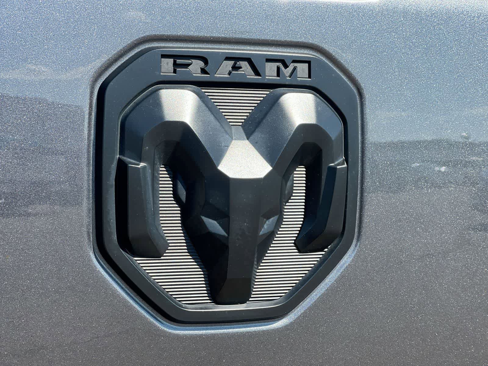 Used 2021 RAM 1500 Big Horn AWD/4WD image 12