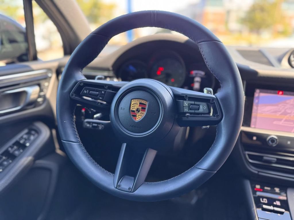Used 2026 Porsche Macan S AWD/4WD image 25
