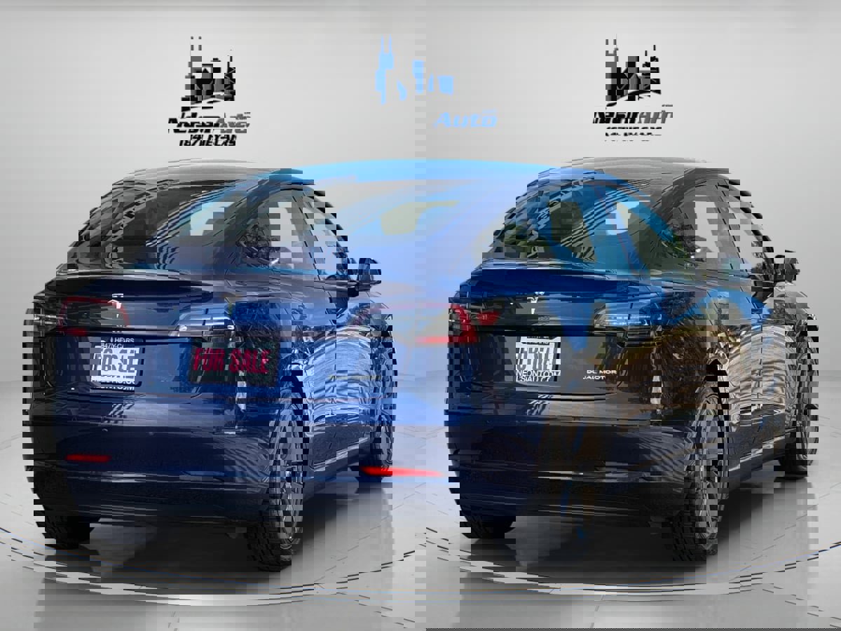 Used 2021 Tesla Model 3 Long Range image 4