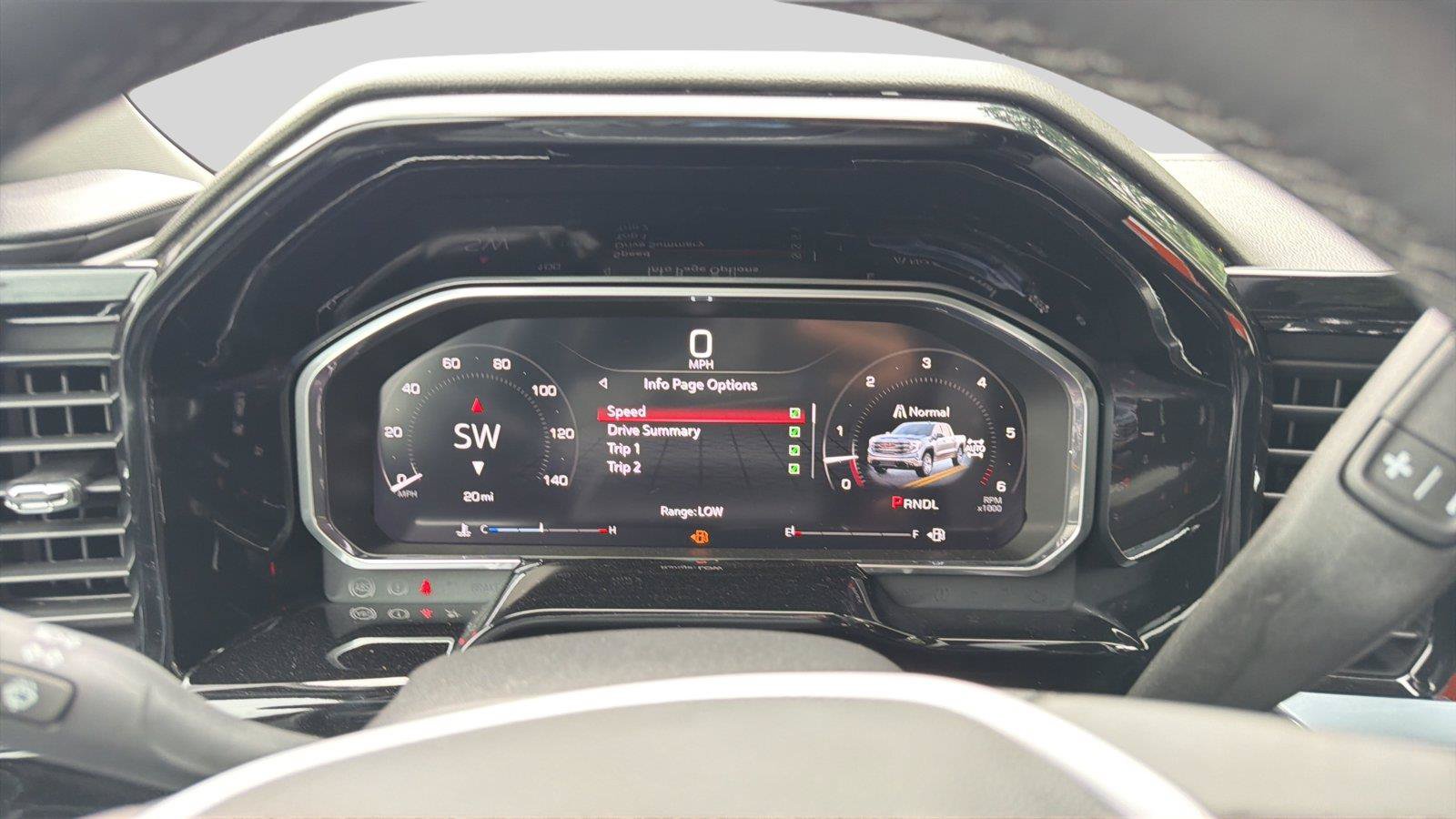 New 2026 GMC Sierra 1500 Elevation w/ LPO, Elevation Black Package AWD/4WD image 14