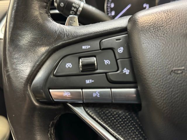 Used 2023 Cadillac XT6 Sport image 16