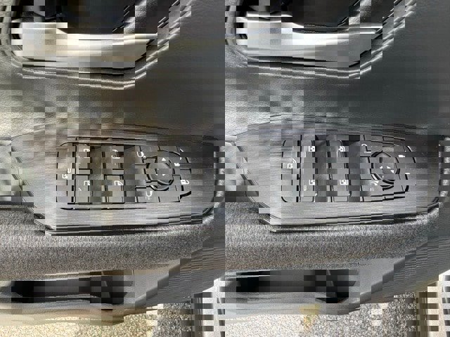 New 2025 Nissan Kicks SV w/ SV Premium Package image 11