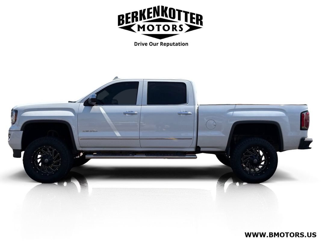 Used 2017 GMC Sierra 1500 Denali AWD/4WD image 6
