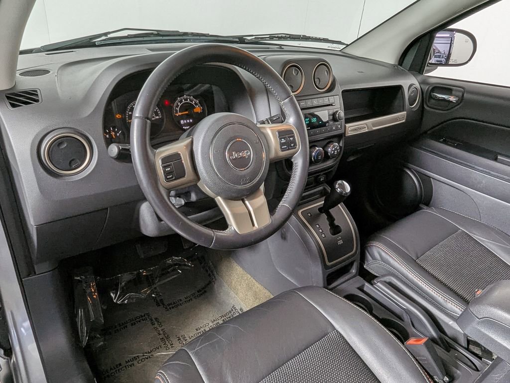 Used 2016 Jeep Compass 75th Anniversary w/ Power Value Group image 15