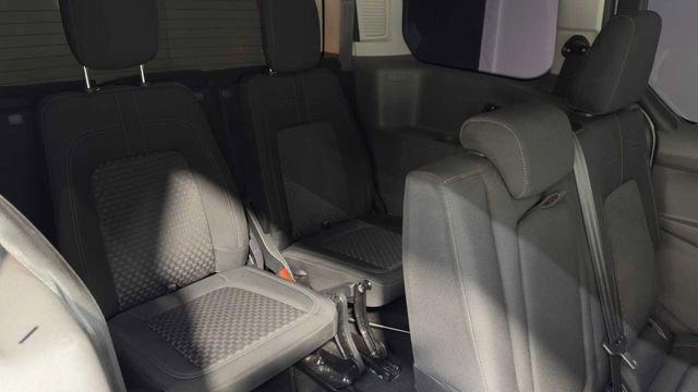 Used 2019 Ford Transit Connect XLT image 15