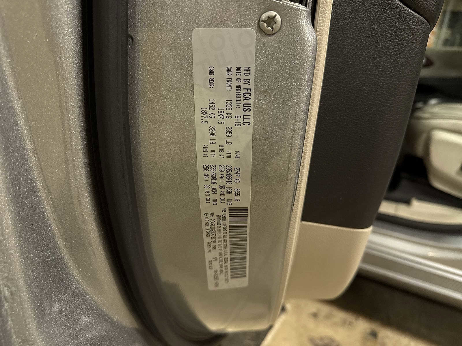 Used 2019 Chrysler Pacifica Limited image 14