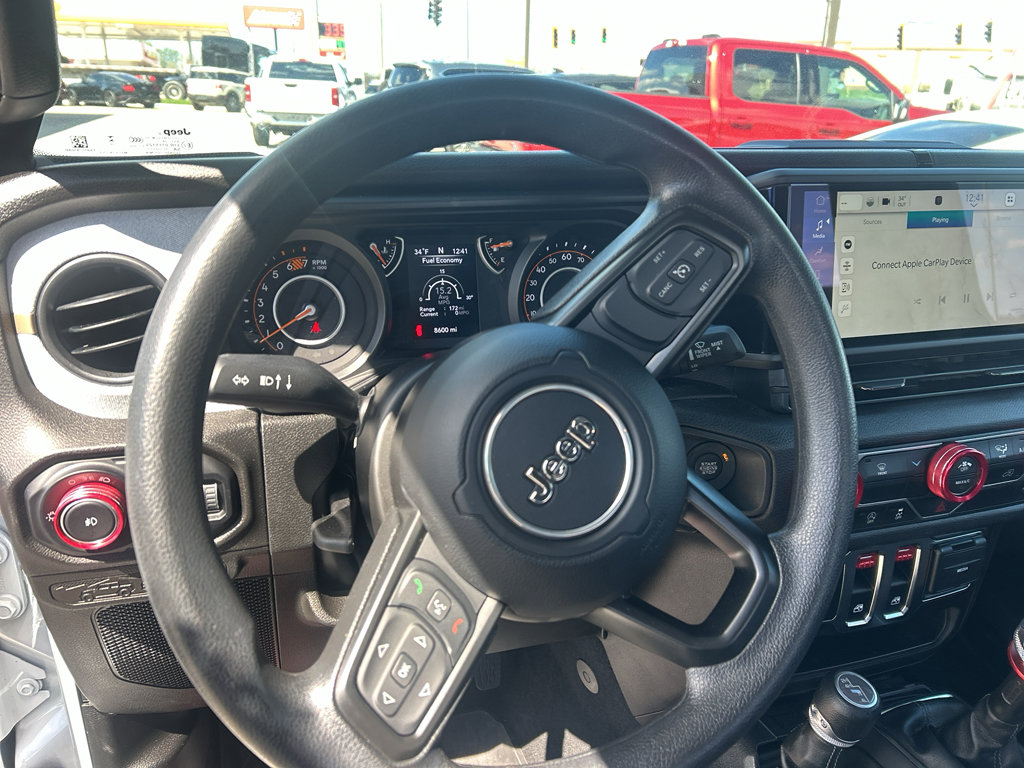 Used 2025 Jeep Wrangler Sport image 20
