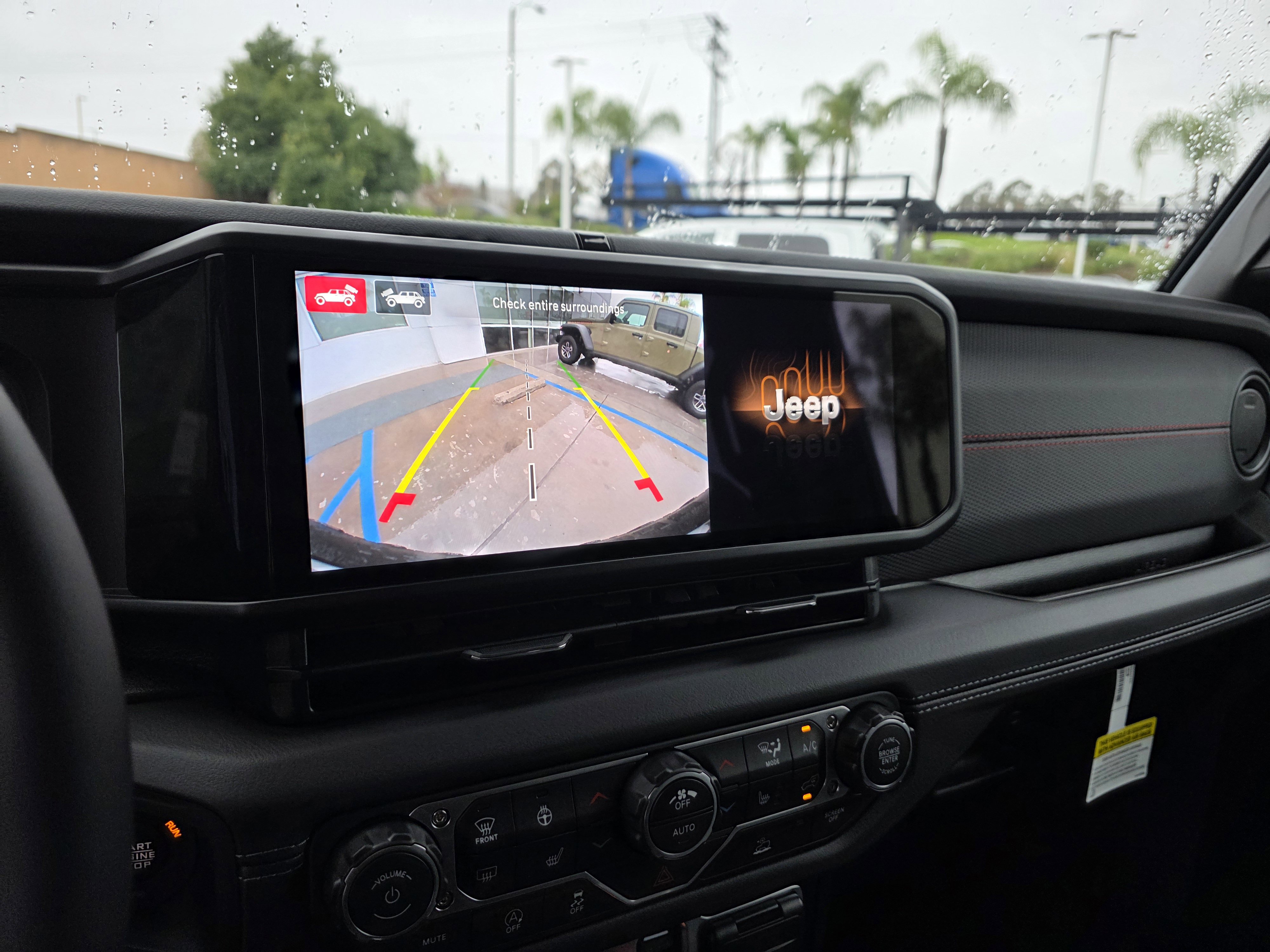 New 2026 Jeep Wrangler Unlimited Rubicon w/ Technology Group image 15