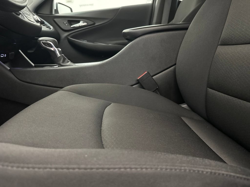 Used 2024 Chevrolet Malibu LT FWD image 18