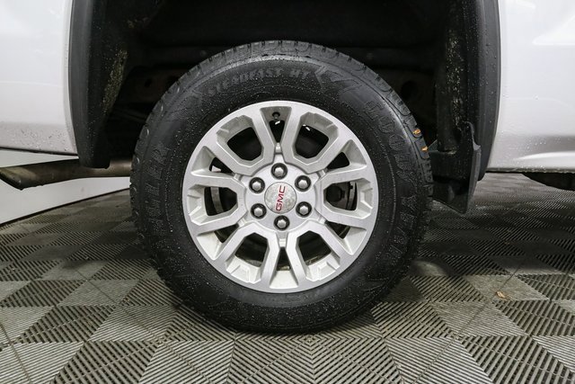 Used 2017 GMC Sierra 1500 SLE w/ SLE Value Package image 13