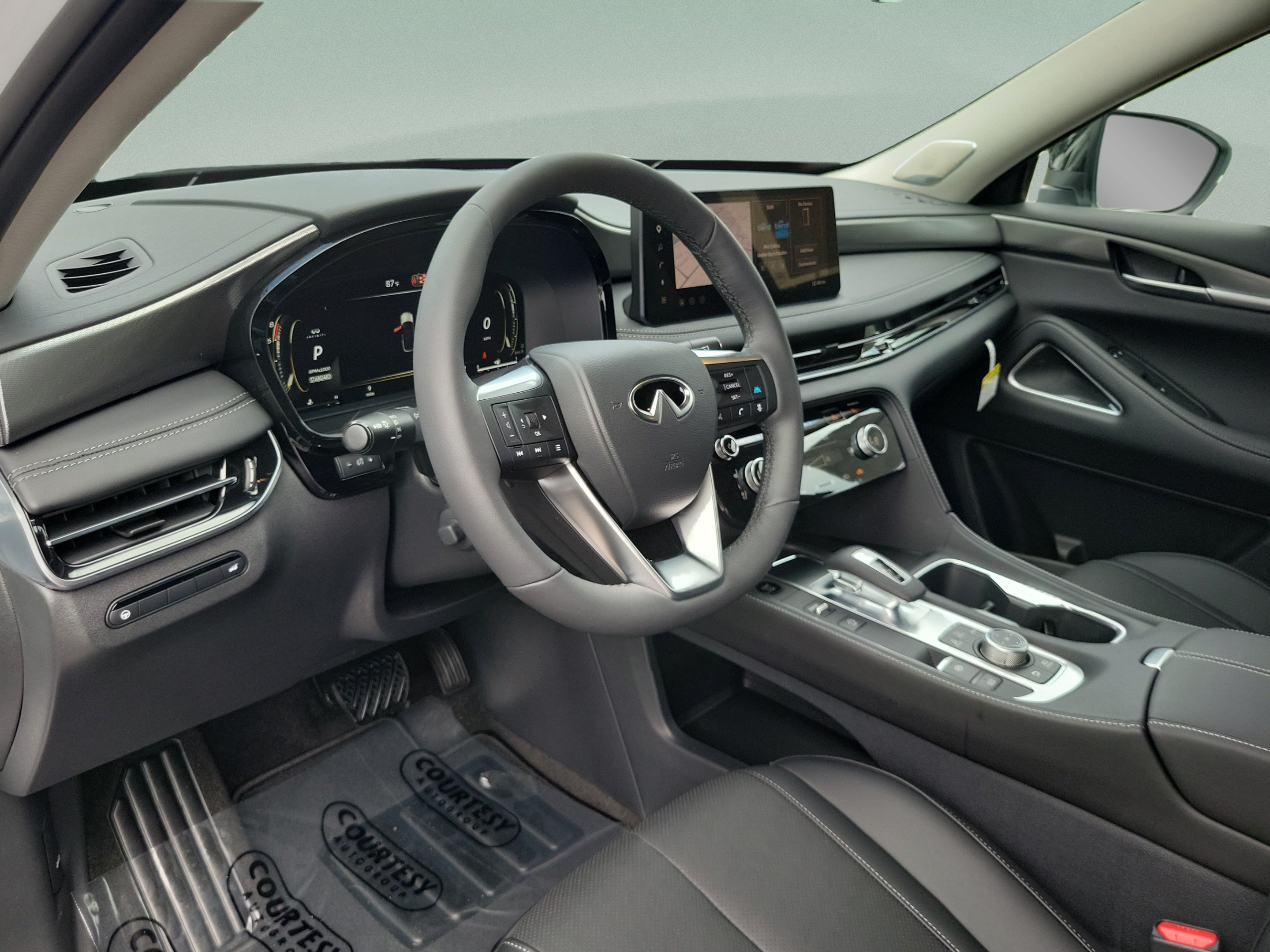 New 2027 INFINITI QX60 Luxe w/ Cargo Package FWD image 24