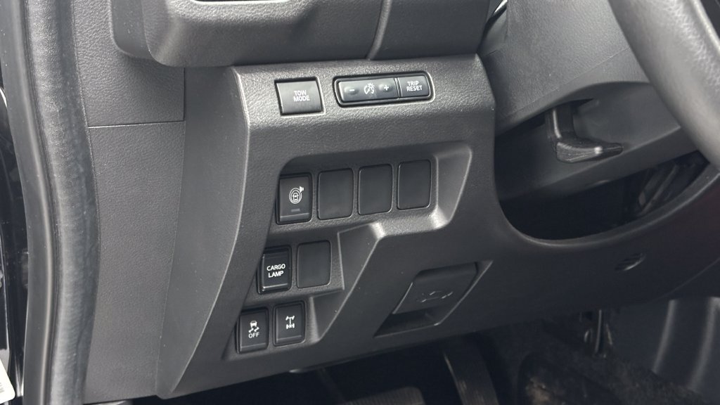 Used 2026 Nissan Frontier PRO-4X AWD/4WD image 22