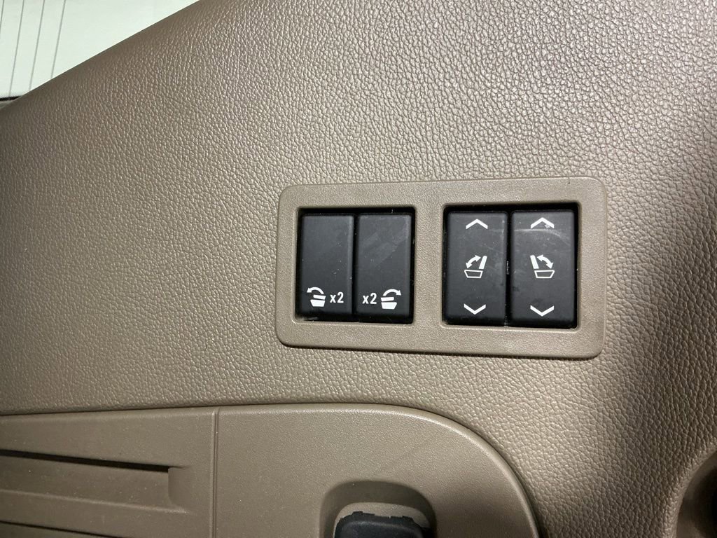 Used 2018 Chevrolet Tahoe LT image 29