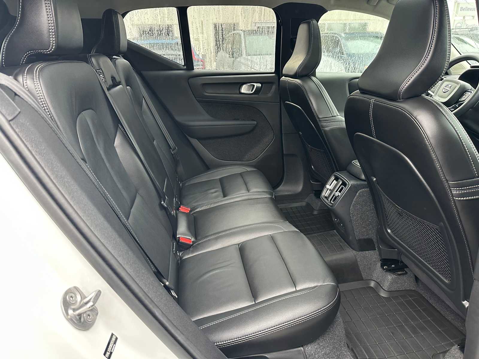 Used 2025 Volvo XC40 B5 Plus w/ Protection Package Premier image 12