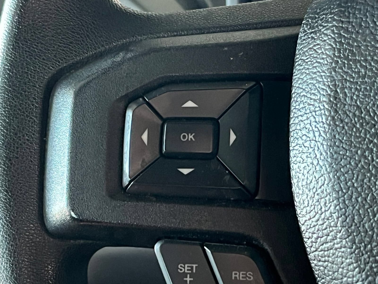 Used 2018 Ford F150 XLT AWD/4WD image 31