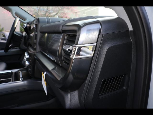 New 2025 Ford F250 Lariat w/ Lariat Ultimate Package image 14