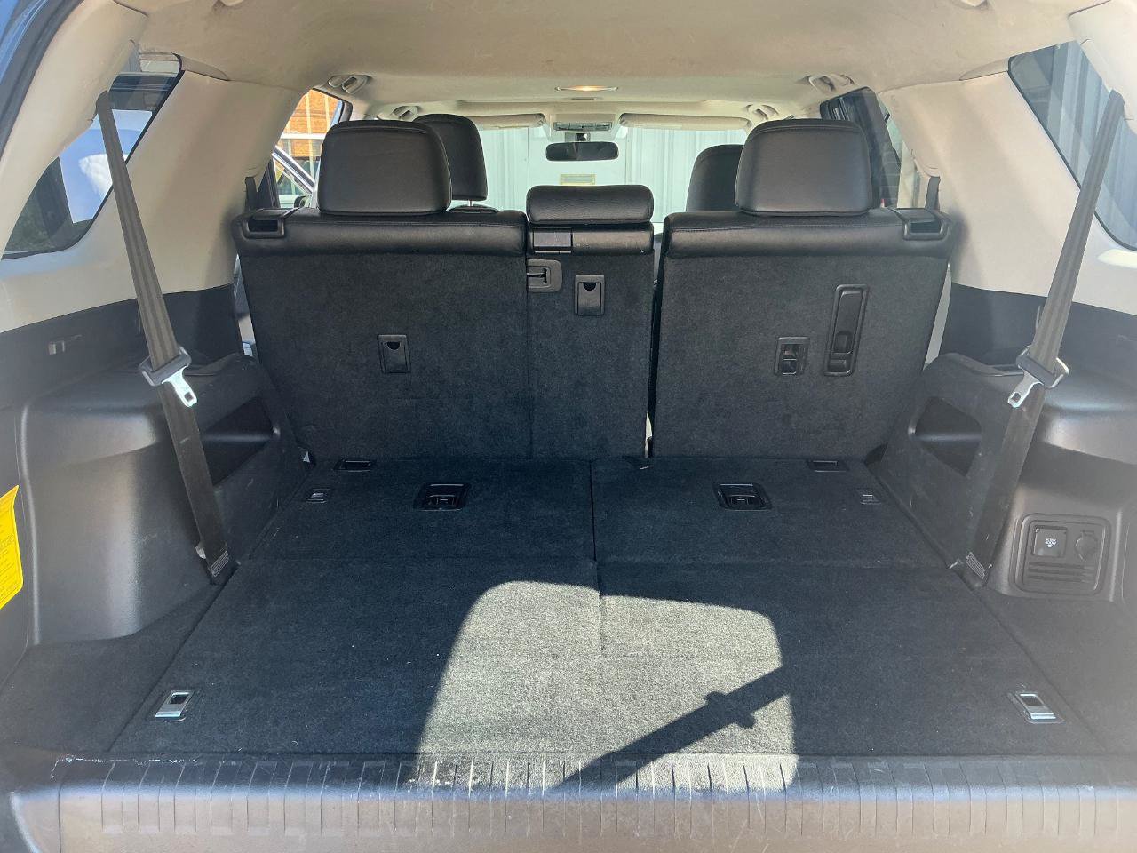 Used 2011 Toyota 4Runner SR5 w/ Convenience Pkg AWD/4WD image 15