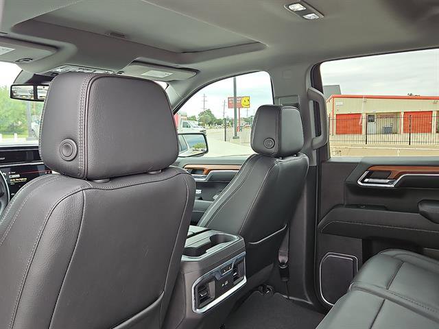 Used 2022 GMC Sierra 1500 Denali AWD/4WD image 9