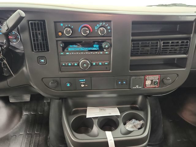 New 2026 Chevrolet Express 3500 RWD image 25