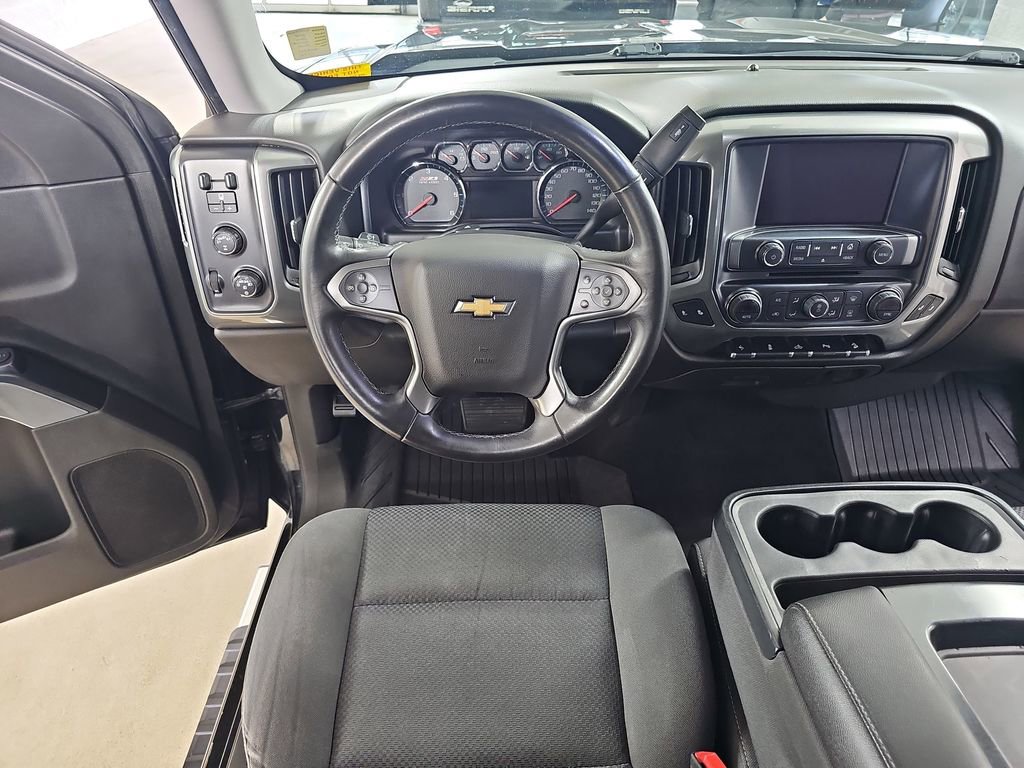 Used 2018 Chevrolet Silverado 1500 LT w/ All Star Edition image 19