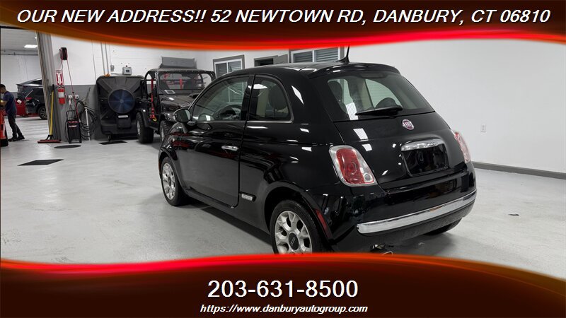 Used 2017 FIAT 500 Lounge FWD image 2