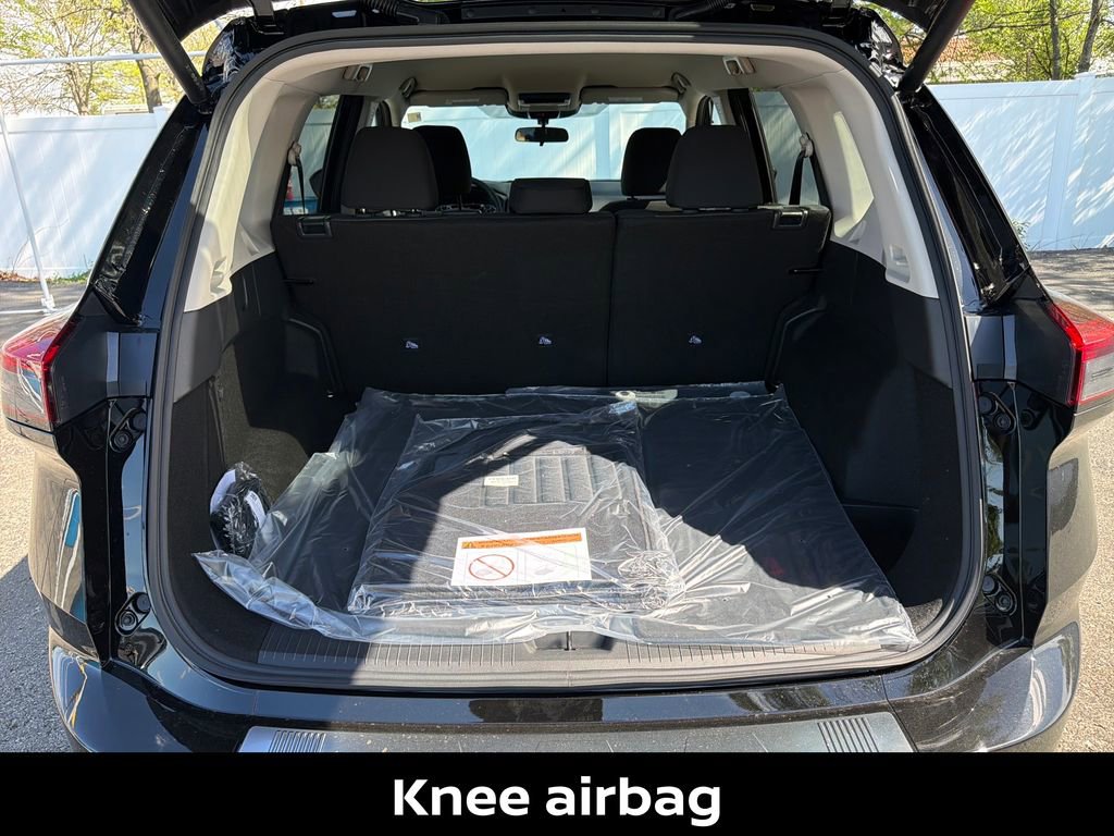 New 2026 Nissan Rogue SV FWD image 29