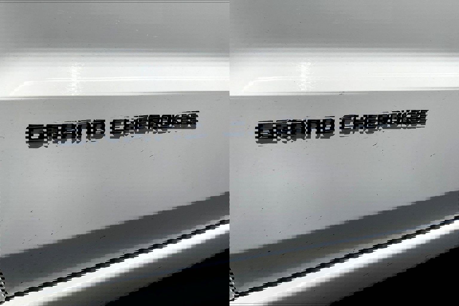 Used 2015 Jeep Grand Cherokee Altitude image 24