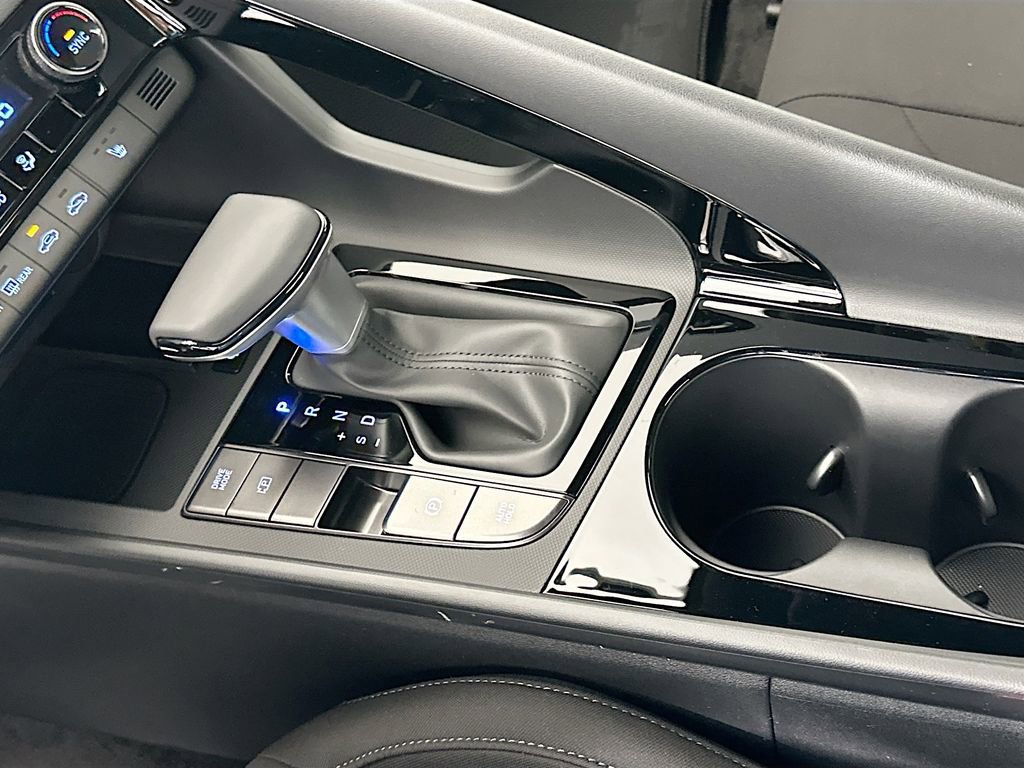 New 2026 Hyundai Elantra SEL Sport image 14
