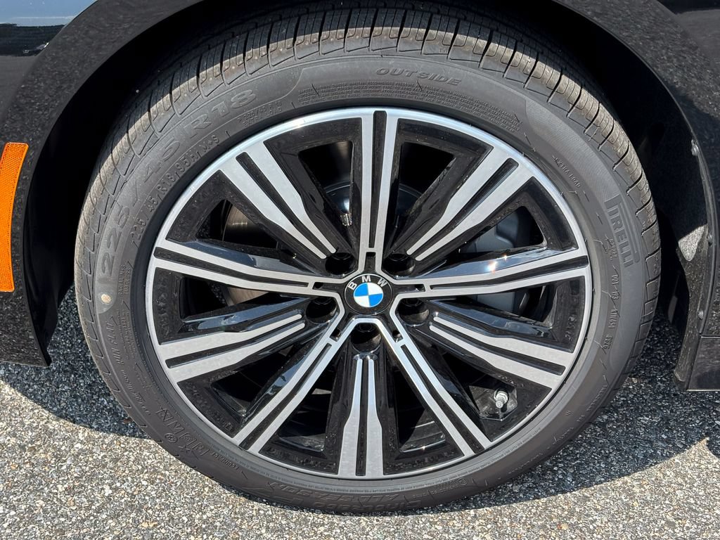 New 2026 BMW 330i xDrive Sedan w/ Convenience Package AWD/4WD image 8