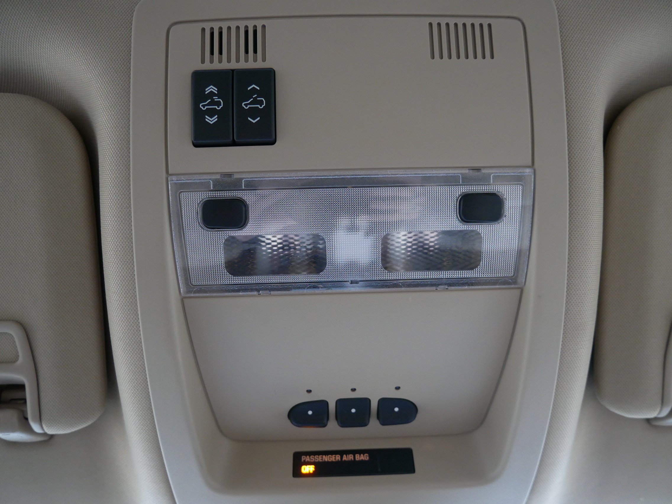 Used 2008 Chevrolet Avalanche LTZ w/ LTZ Preferred Equipment Group AWD/4WD image 24