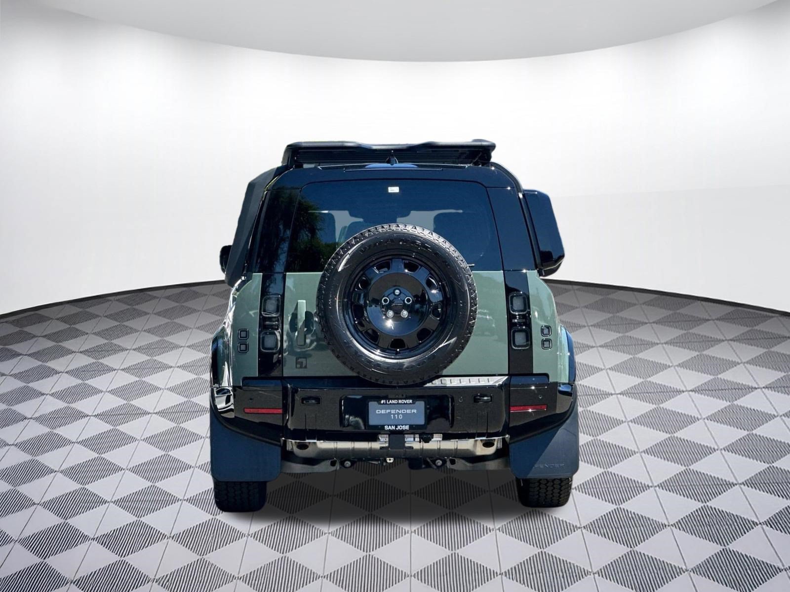 New 2026 Land Rover Defender 110 Trophy Edition AWD/4WD image 7