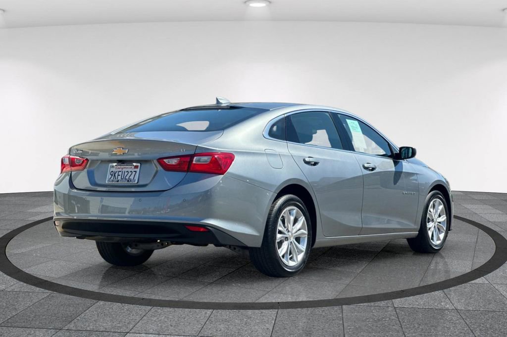 Used 2024 Chevrolet Malibu LT FWD image 5