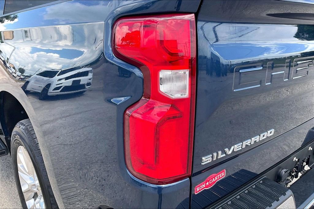 Used 2019 Chevrolet Silverado 1500 LTZ w/ LTZ Premium Package RWD image 20