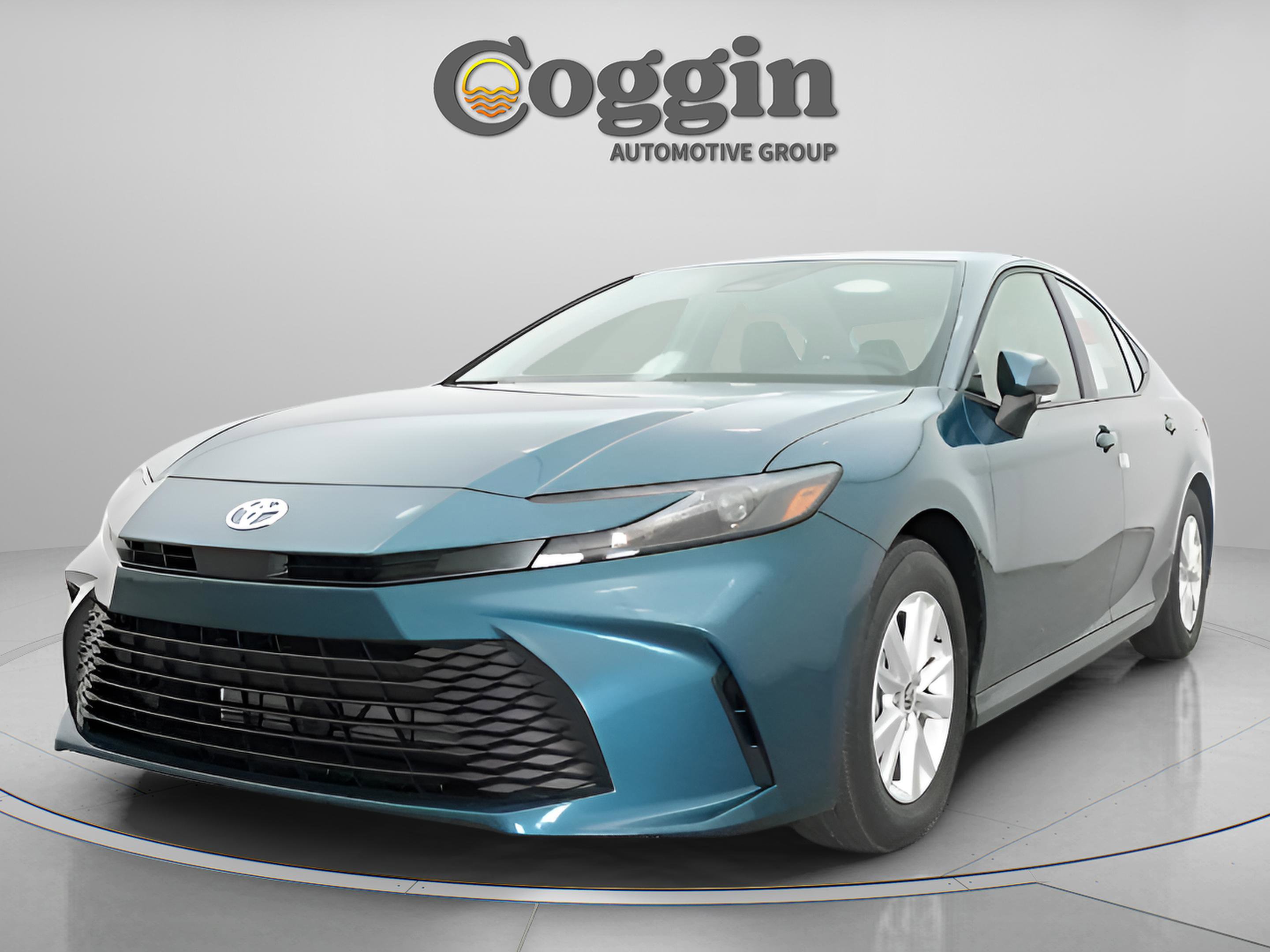 Used 2026 Toyota Camry LE w/ Convenience Package FWD image 31