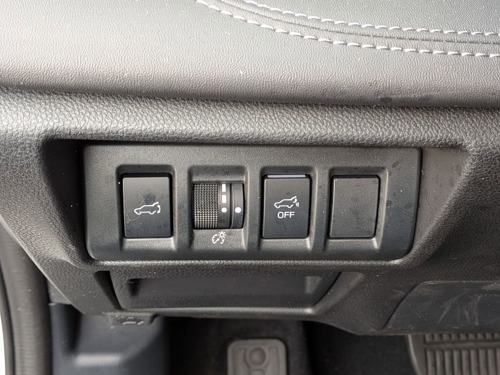 Used 2024 Subaru Outback Limited w/ Popular Package #2 image 26
