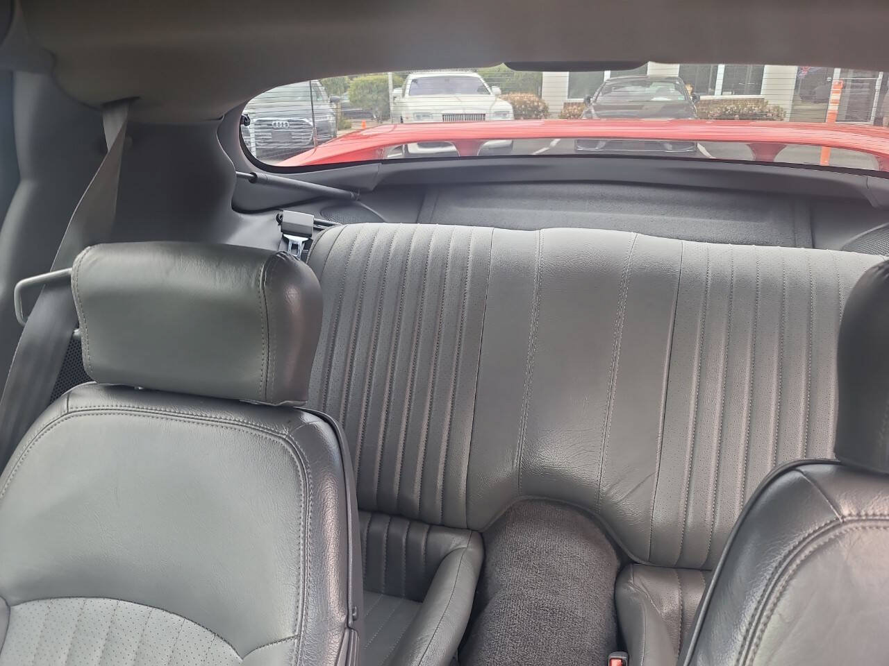Used 1999 Pontiac Firebird Formula w/ Security Pkg RWD image 24