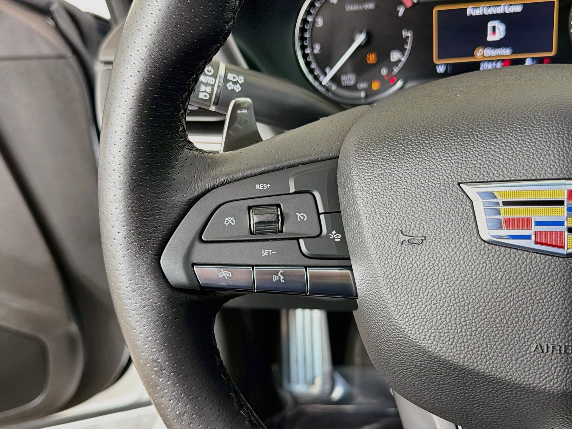 Used 2023 Cadillac CT4 Sport RWD image 37