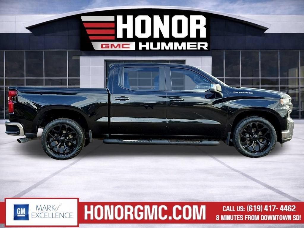 Used 2020 Chevrolet Silverado 1500 LT w/ All-Star Edition RWD image 3