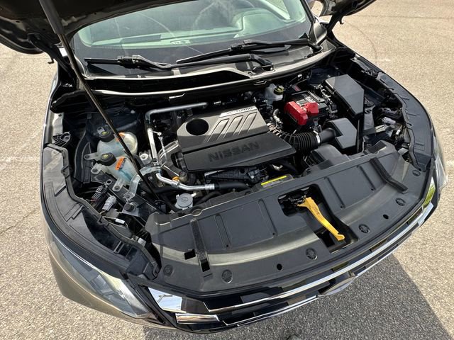 Used 2024 Nissan Rogue SV FWD image 31